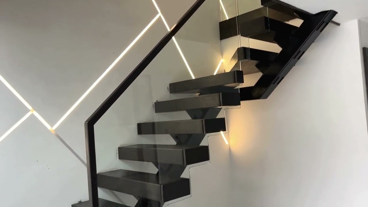 How to Choose Between Floating and Central Spine Stairs