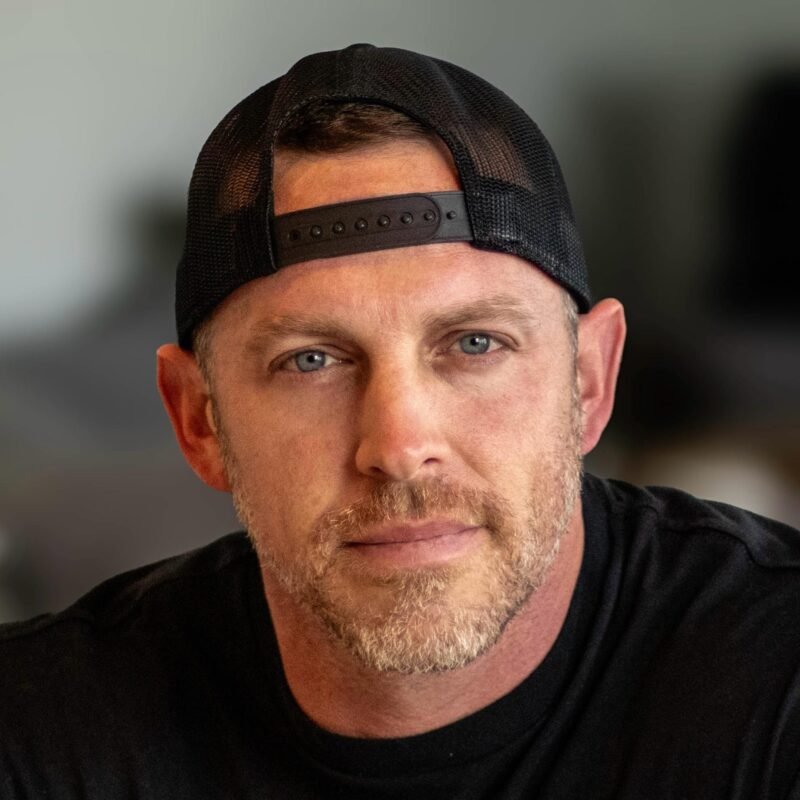 Home Depot Rival Closing Hardware Chain Stores